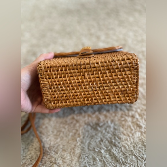 Rattan Bag - Bali Bag - Straw Bag - Handwoven Shoulder Bag - Boho Summer Purse - Picture 6 of 12